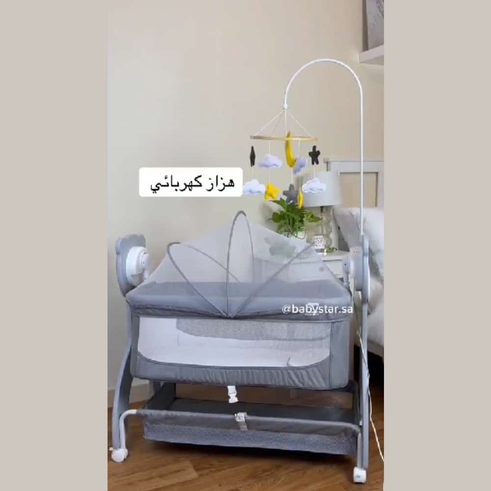 سرير اطفال مزود بجهاز mb3 أيضا هزاز بعدة سرعات